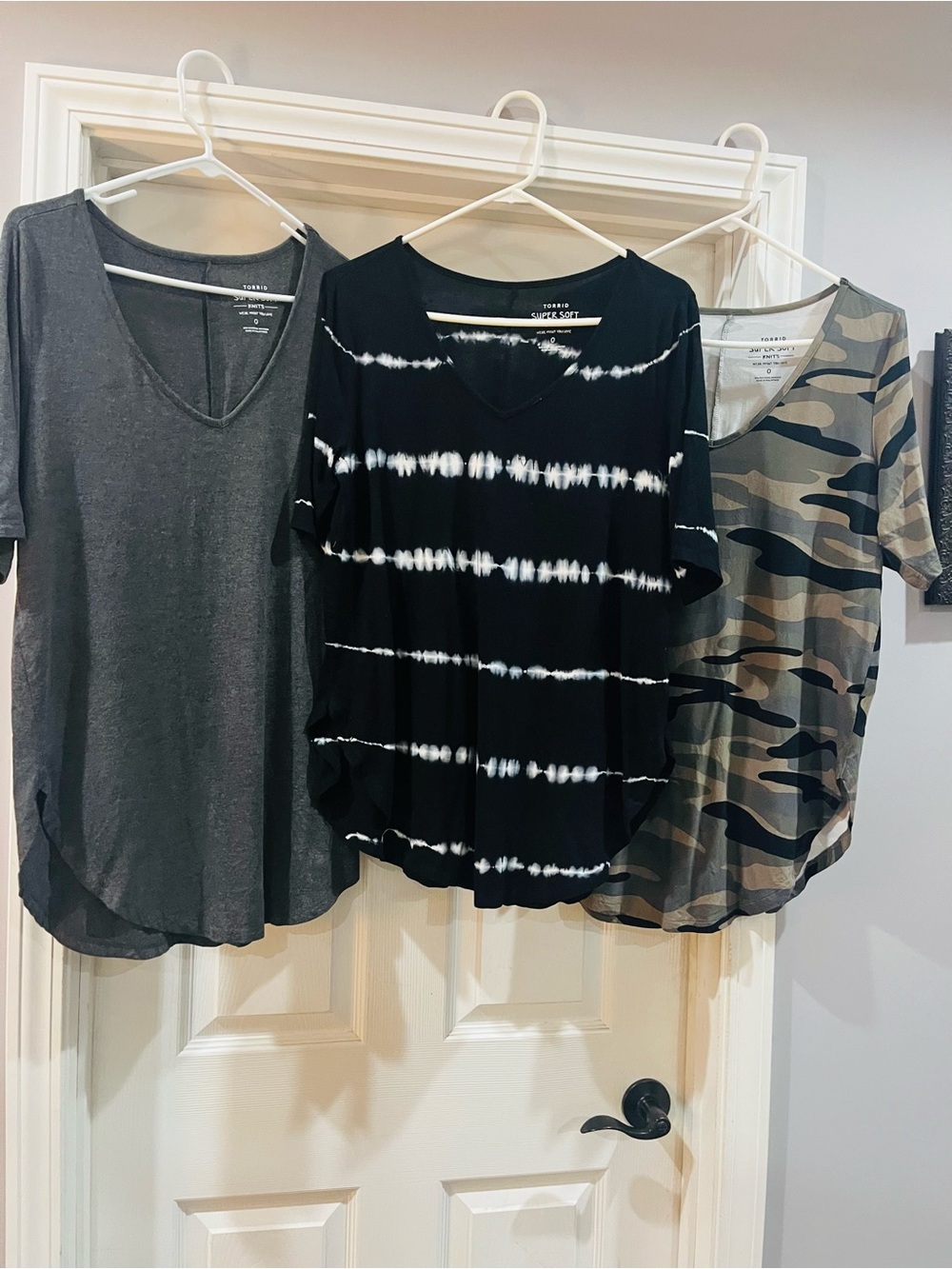 Bundle of three — torrid Gray Top, Black Tie-Dye Tee, Torrid Camo V-Neck Tee